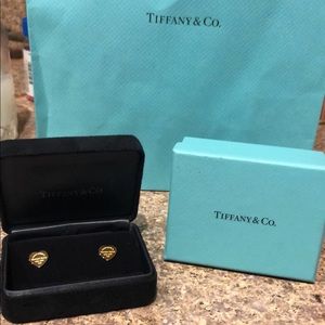 18k Tiffany Co yellow gold heart shaped earrings